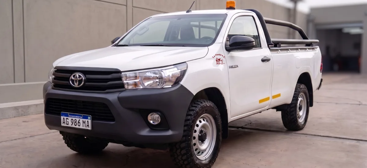 Toyota Hilux DX 4x4 — Cabina Simple — La Posta S.A.